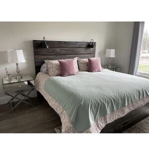 PawPad Waterproof Protective Cover Blanket  Bed, Couch, Chair, Queen Size